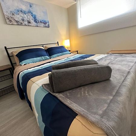 Comfy 2 Bedroom Near The Beach! Pickering Exterior foto
